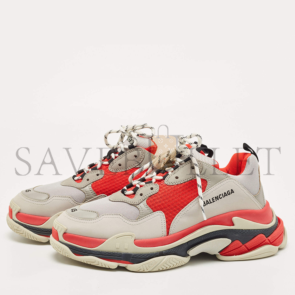 BALENCIAGA RED GREY MESH AND NUBUCK TRIPLE S LOW TOP SNEAKERS 524039W06F19000