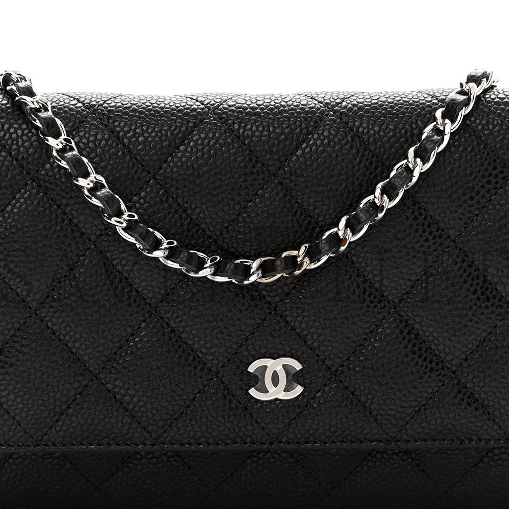 CHANEL CAVIAR QUILTED LARGE COCO HANDLE FLAP  BLACK SILVER HARDWARE (20*13*4cm)