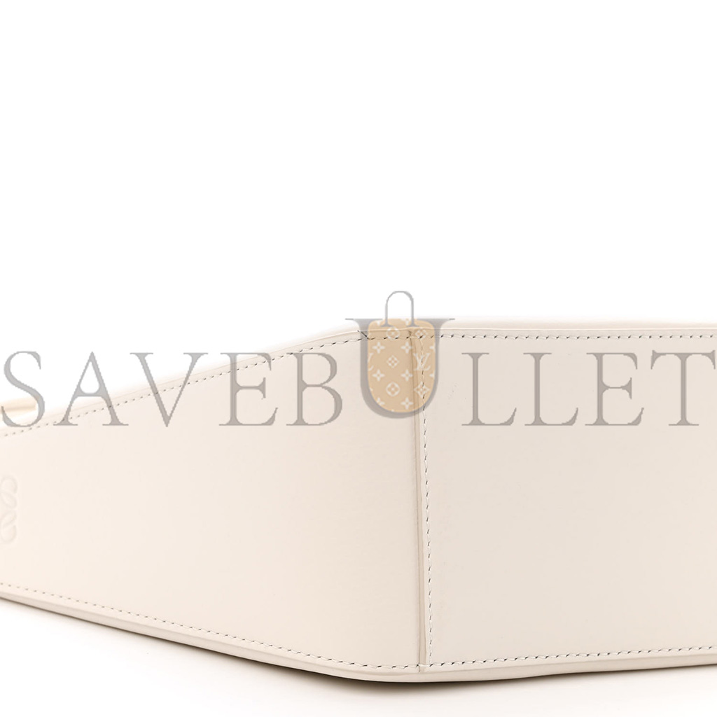 LOEWE CALFSKIN MINI HAMMOCK HOBO SOFT WHITE (17*17*10cm) 