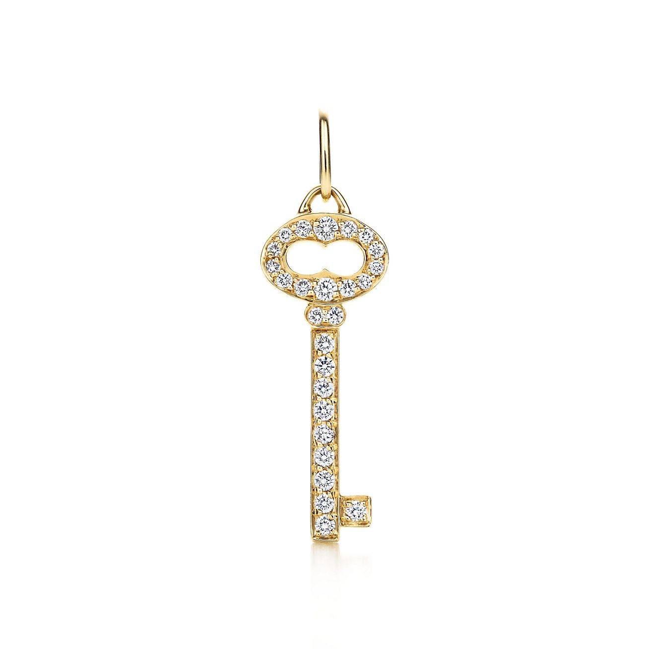 TIFFANY KEYS VINTAGE OVAL KEY CHARM